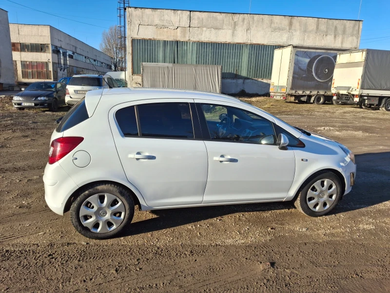 Opel Corsa, снимка 3 - Автомобили и джипове - 48617338