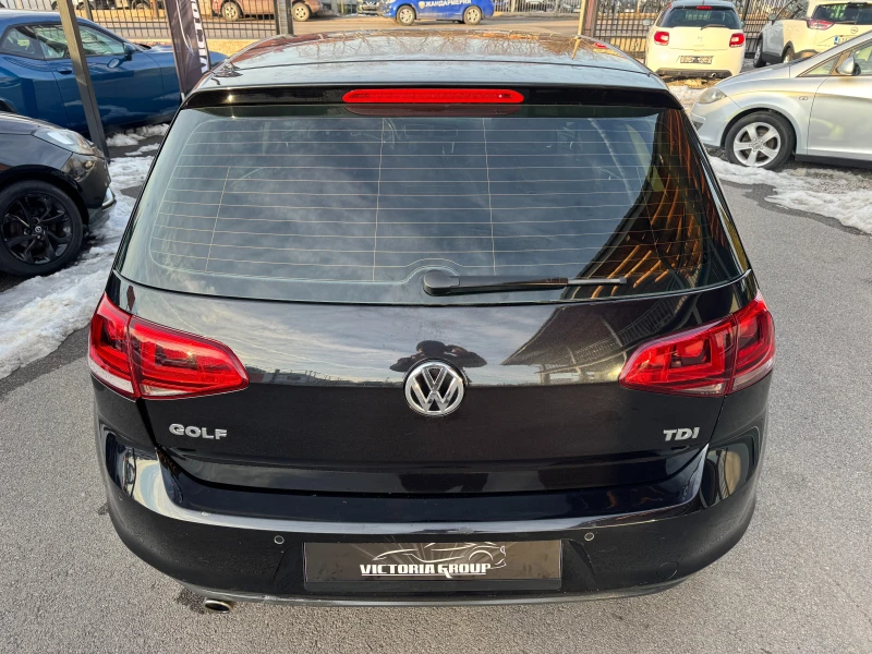 VW Golf 1.6TDI, снимка 5 - Автомобили и джипове - 48757946