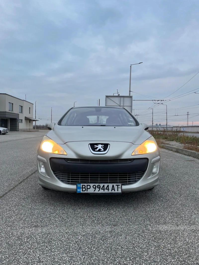 Peugeot 308 1.6HDI* ПАНОРАМА* АВТОПИЛОТ, снимка 8 - Автомобили и джипове - 49116122