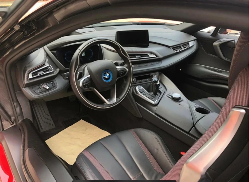 BMW i8 RED EDITION , снимка 6 - Автомобили и джипове - 51355792