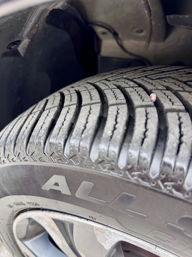 Nissan Pulsar 1.5dci, снимка 17 - Автомобили и джипове - 52672016