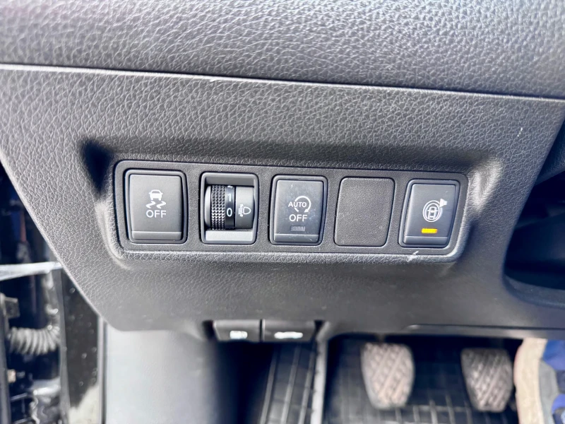 Nissan Pulsar 1.5dci, снимка 9 - Автомобили и джипове - 52672016