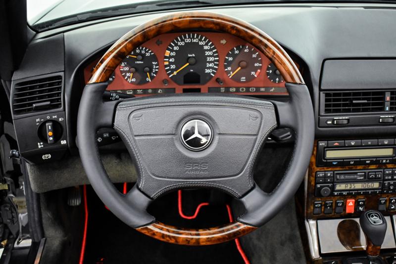 Mercedes-Benz SL 320 Special Edition, снимка 11 - Автомобили и джипове - 40156214