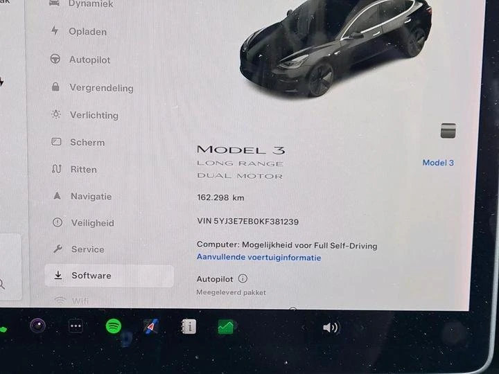 Tesla Model 3  4х4 Европейска Гаранция, снимка 4 - Автомобили и джипове - 46739881