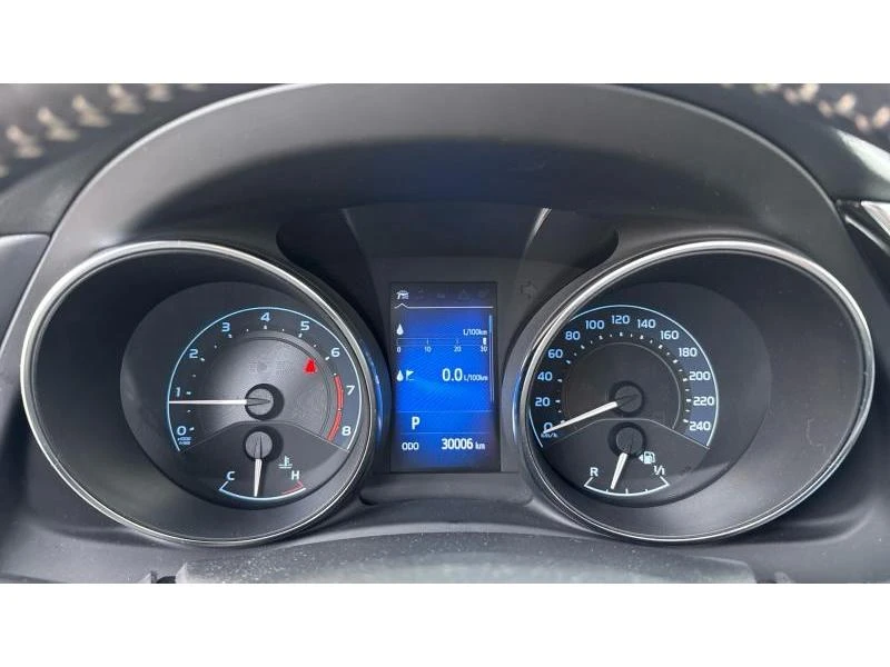 Toyota Auris 1.6P VVT-i LUNA, снимка 14 - Автомобили и джипове - 53887857