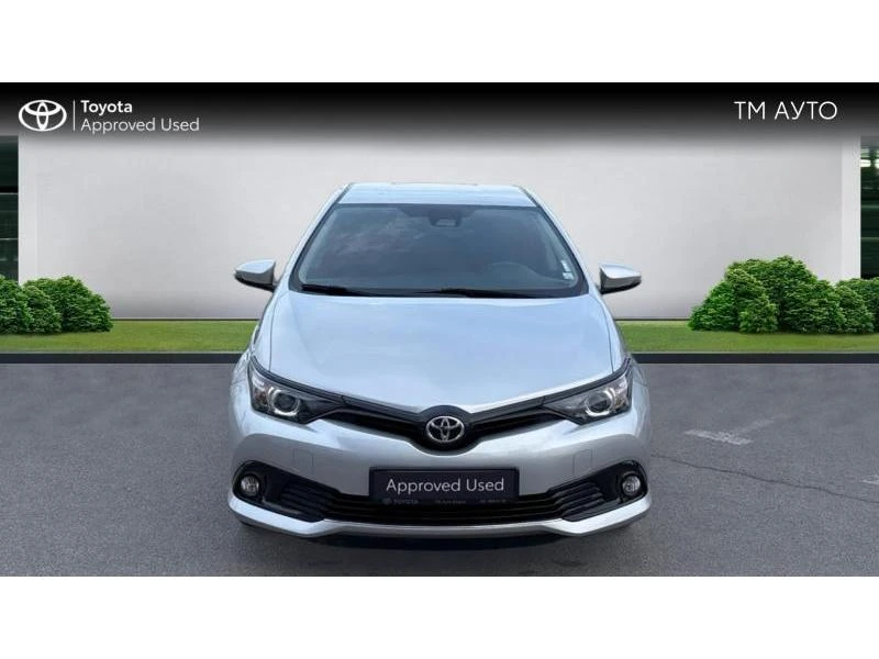 Toyota Auris 1.6P VVT-i LUNA, снимка 5 - Автомобили и джипове - 53887857