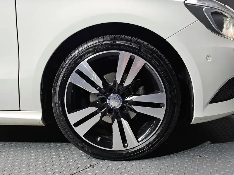 Mercedes-Benz A 200 2.0, снимка 5 - Автомобили и джипове - 54279061