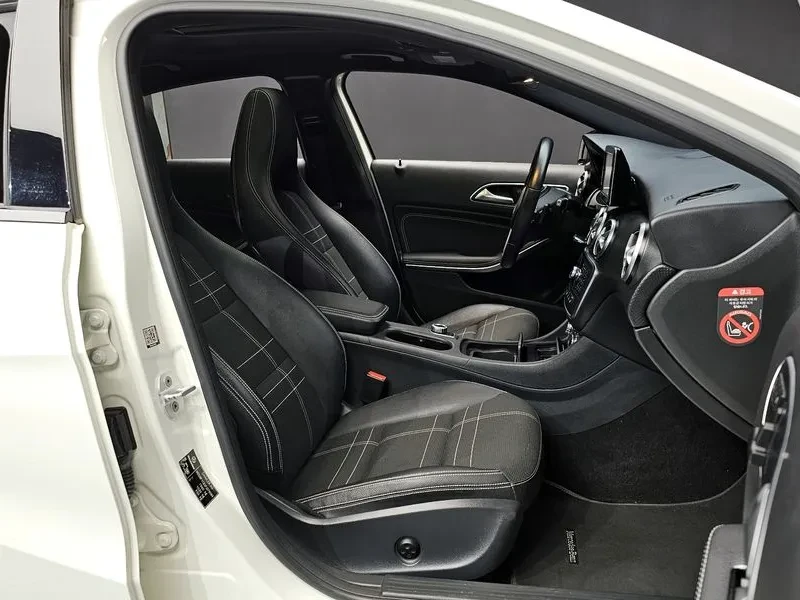 Mercedes-Benz A 200 2.0, снимка 10 - Автомобили и джипове - 54279061