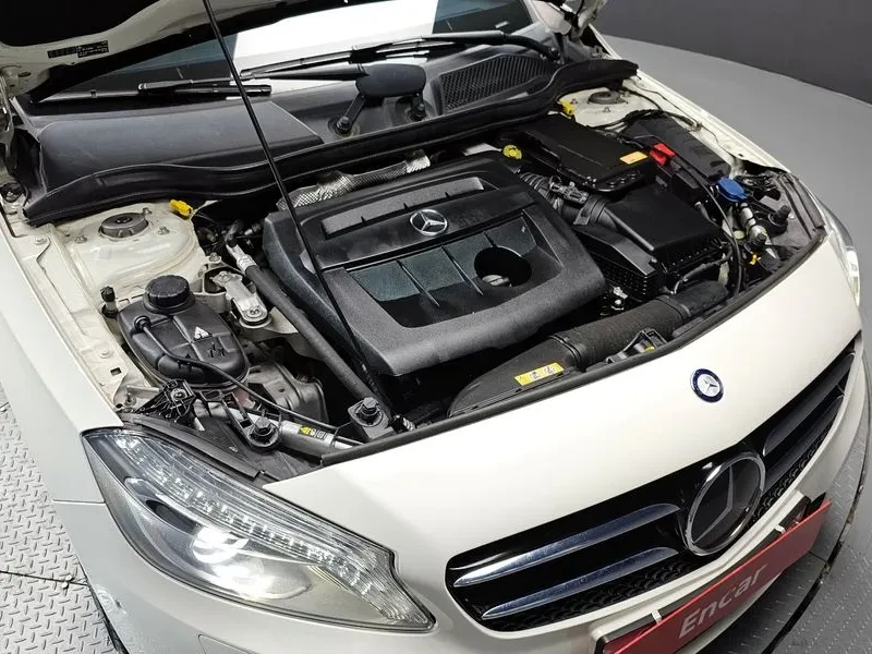 Mercedes-Benz A 200 2.0, снимка 6 - Автомобили и джипове - 54279061