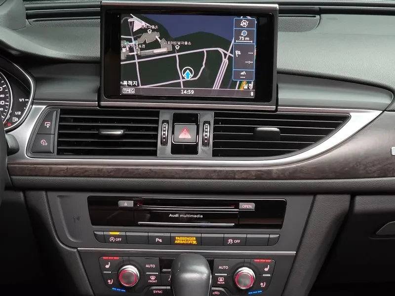 Audi A6 2.0 TDI Quattro, снимка 14 - Автомобили и джипове - 54561238