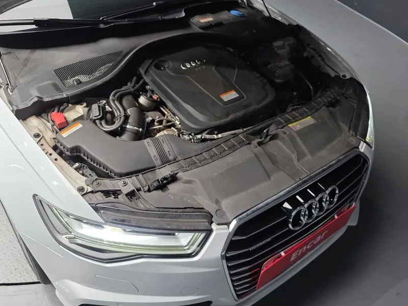 Audi A6 2.0 TDI Quattro, снимка 6 - Автомобили и джипове - 54561238
