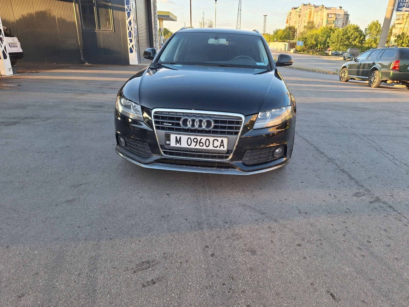 Audi A4 2.0 - изображение 8