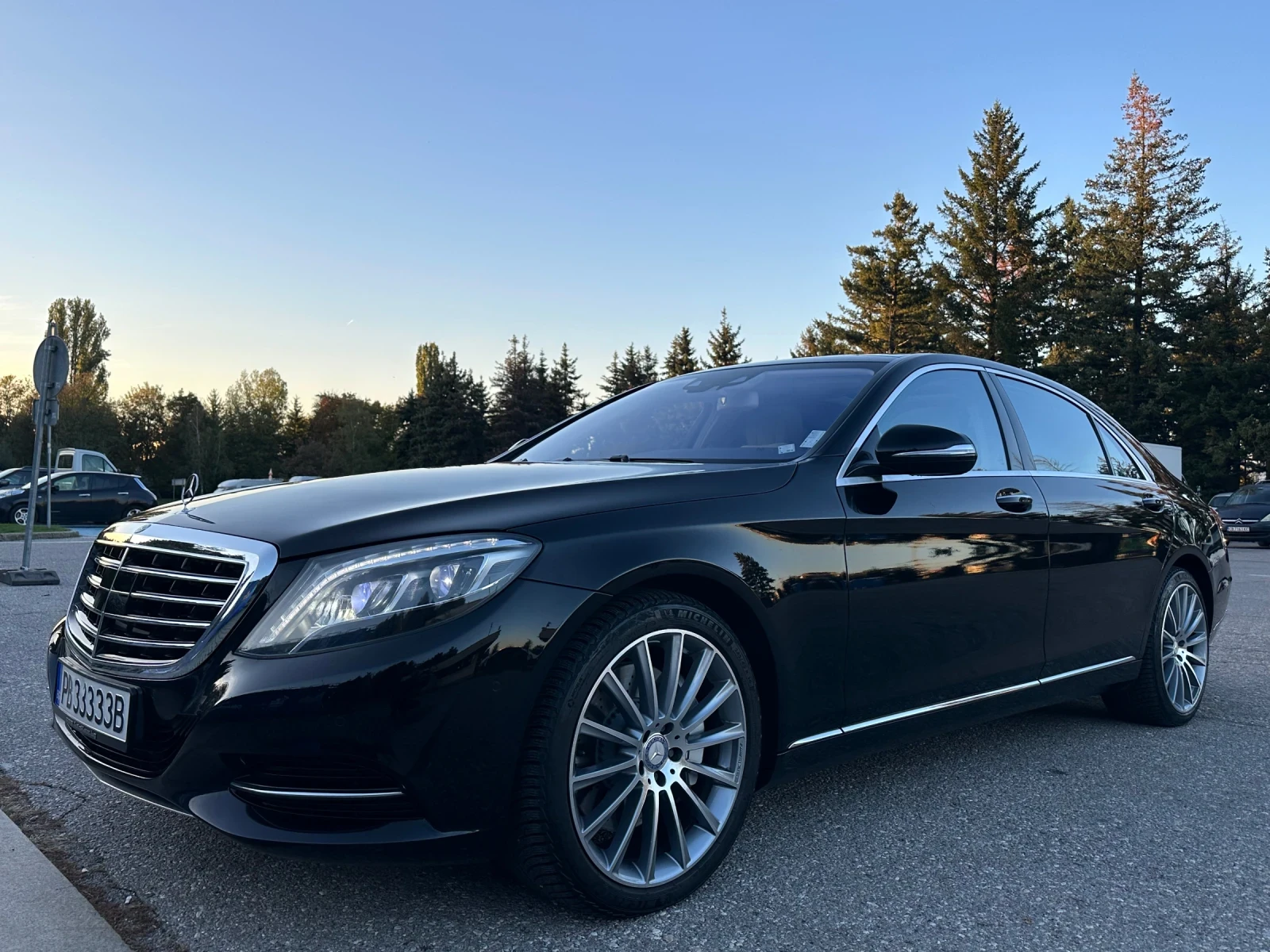 Mercedes-Benz S 500 4MATIC LONG - 3xTV - изображение 3