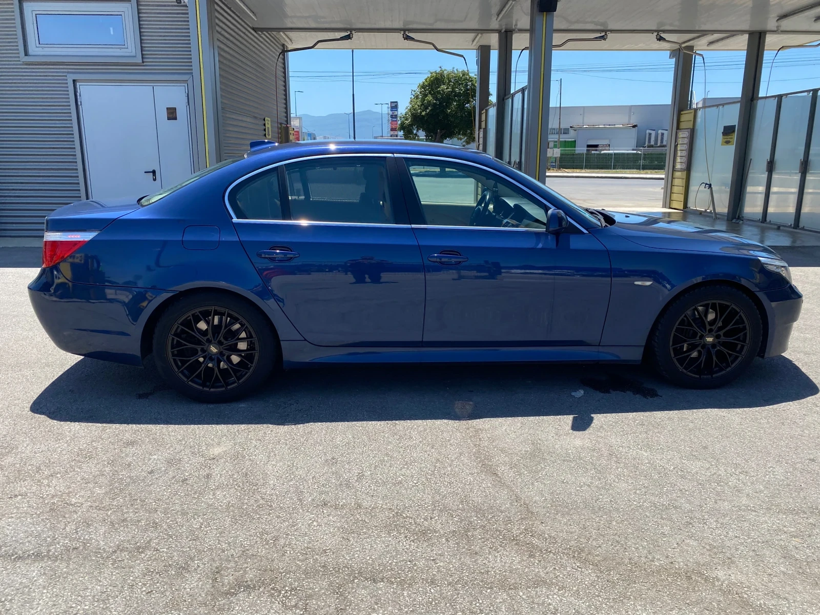 BMW 530 3.0i LPG/М ПАКЕТ - изображение 4