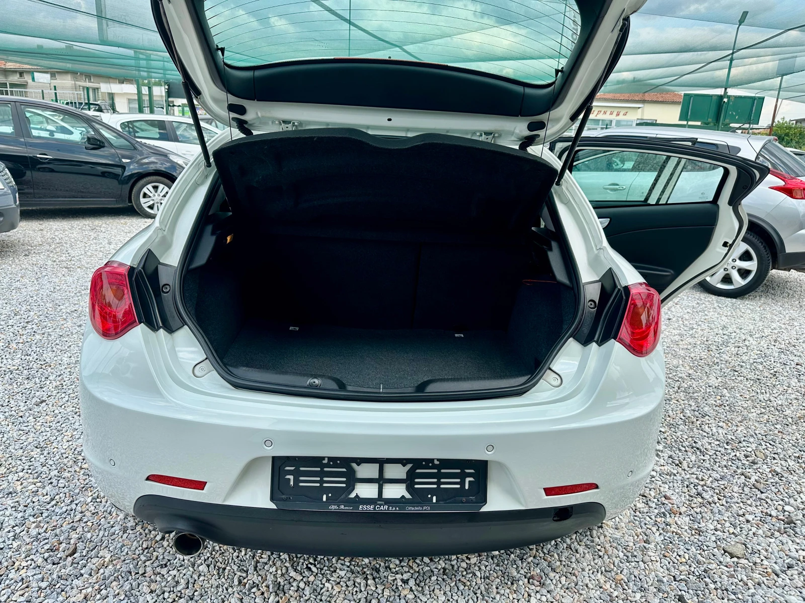 Alfa Romeo Giulietta 1.4i-GPL - изображение 9
