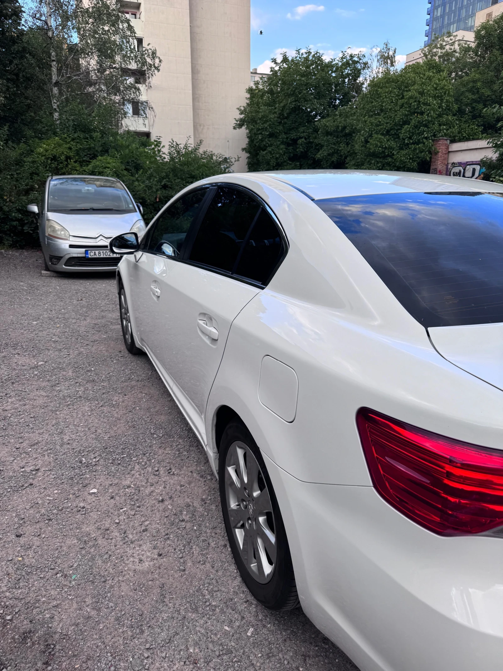 Toyota Avensis LPG 1.8 - изображение 2