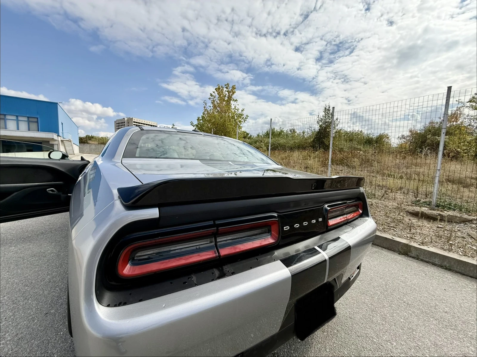 Dodge Challenger SRT - изображение 7