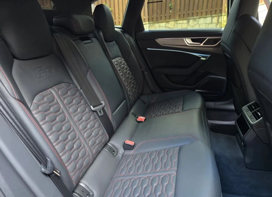 Audi Rs6 Avant 4.0 TFSI Quattro - изображение 8