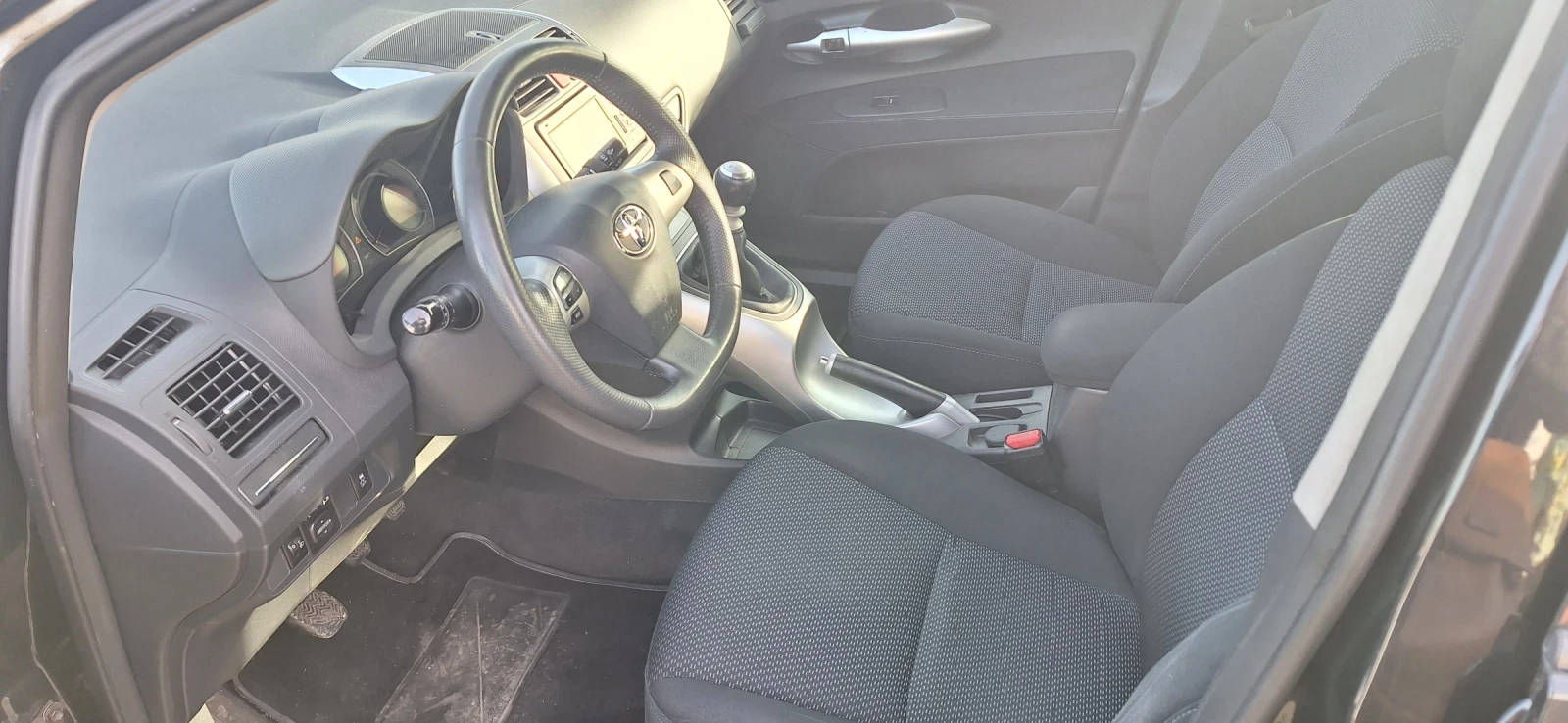 Toyota Auris 2, 0D-4D 126к.с.. - изображение 10