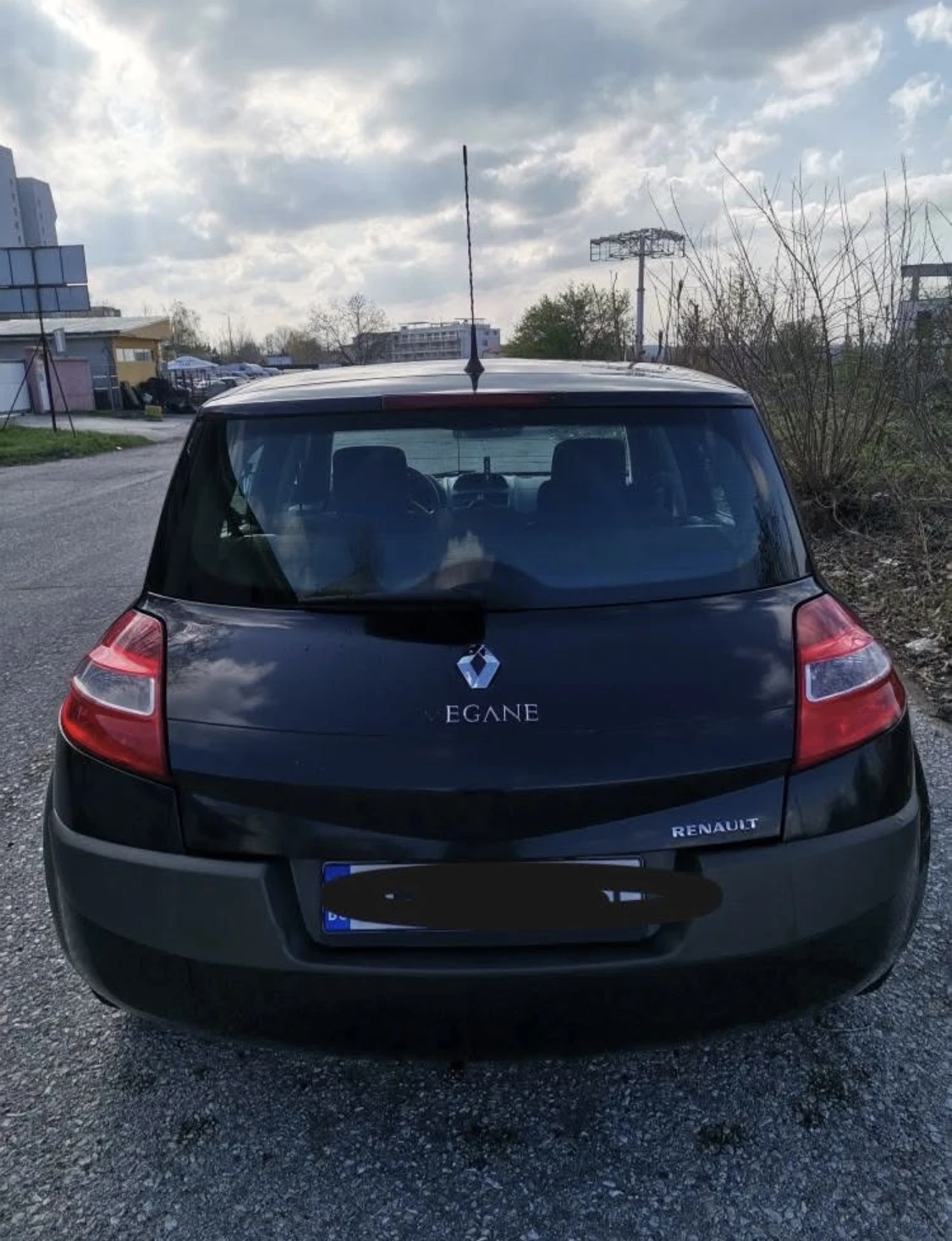 Renault Megane 1.4i - изображение 4