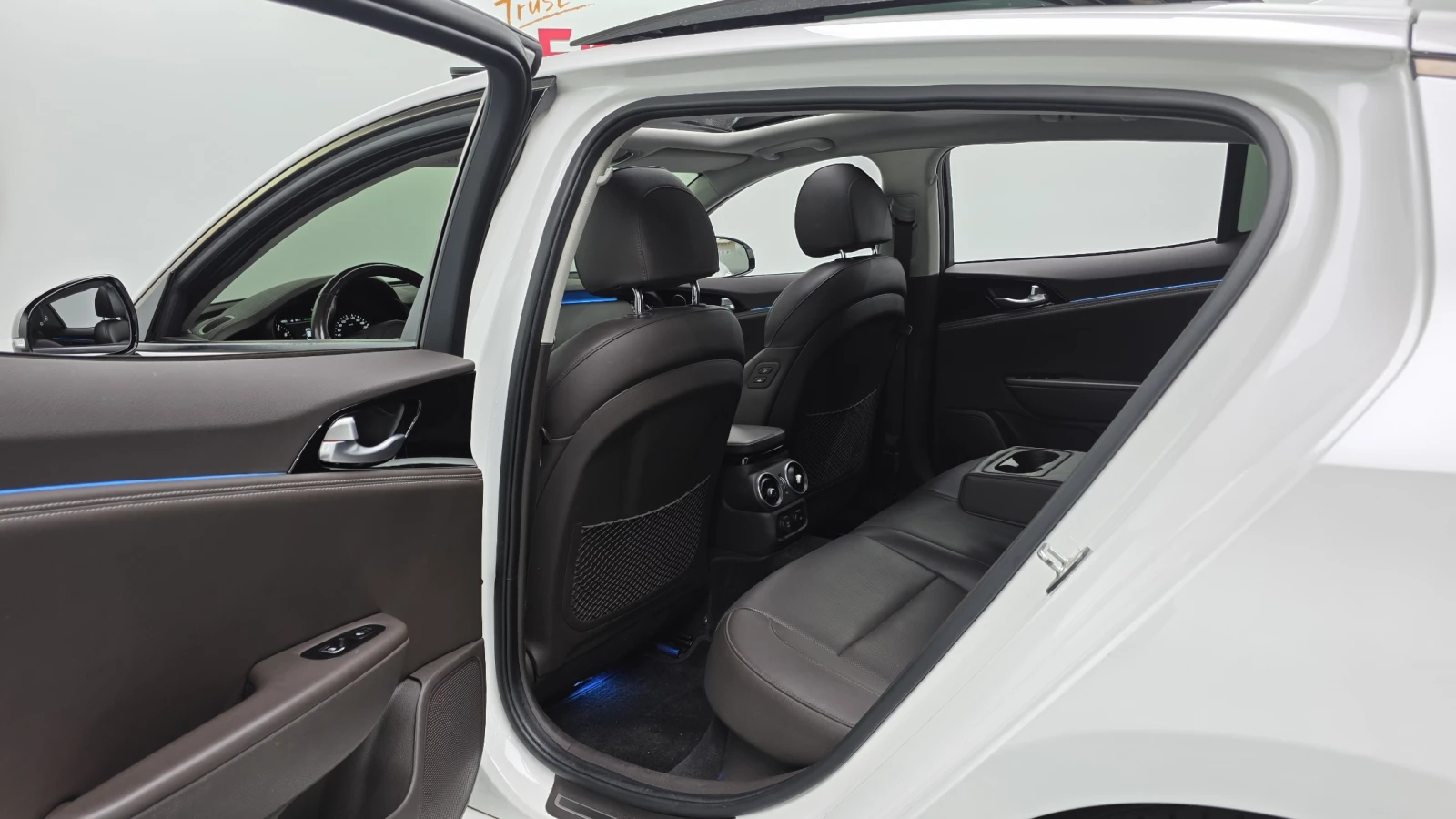 Kia Stinger 2.0T 2WD PLATINUM autogeorge.com | Mobile.bg � ����������� 15