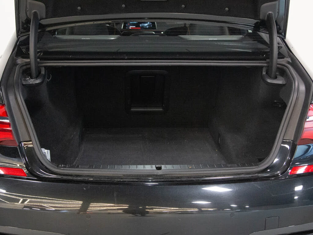 BMW 750 xDrive AWD * CARFAX * АвтоКредит* (ЦЕНА ДО БГ) - изображение 7