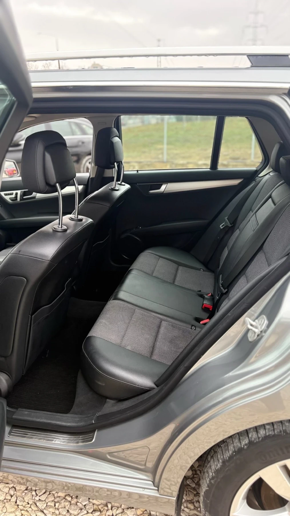 Mercedes-Benz C 250, снимка 7 - Автомобили и джипове - 53861825