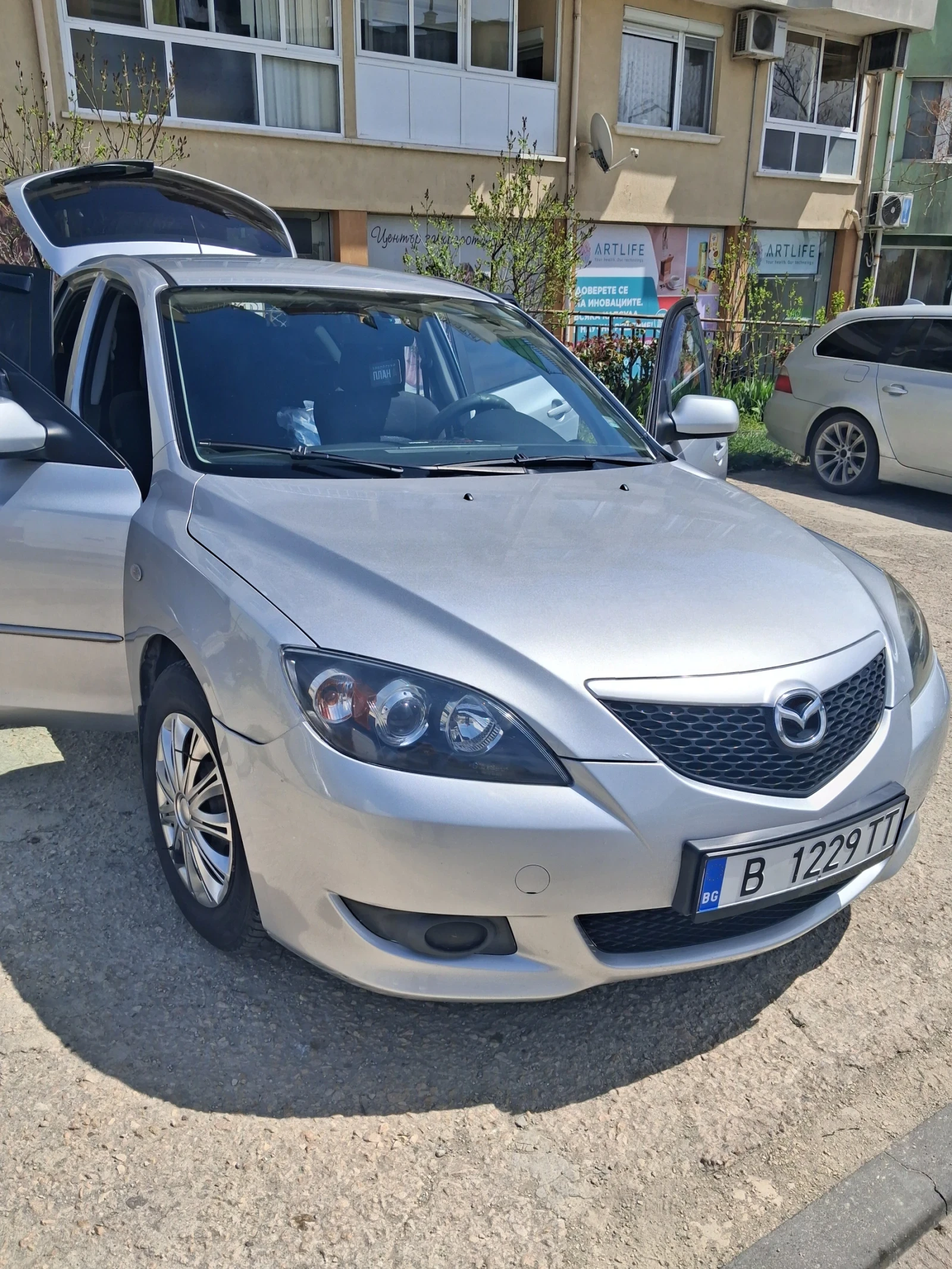 Mazda 3 1.6, снимка 14 - Автомобили и джипове - 54296263