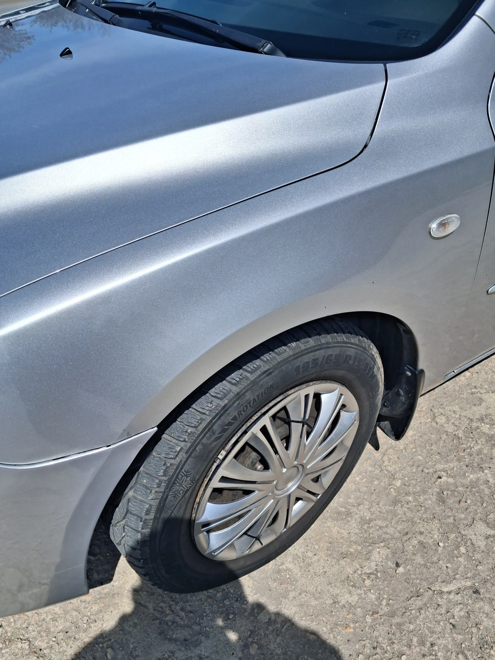 Mazda 3 1.6, снимка 5 - Автомобили и джипове - 54296263