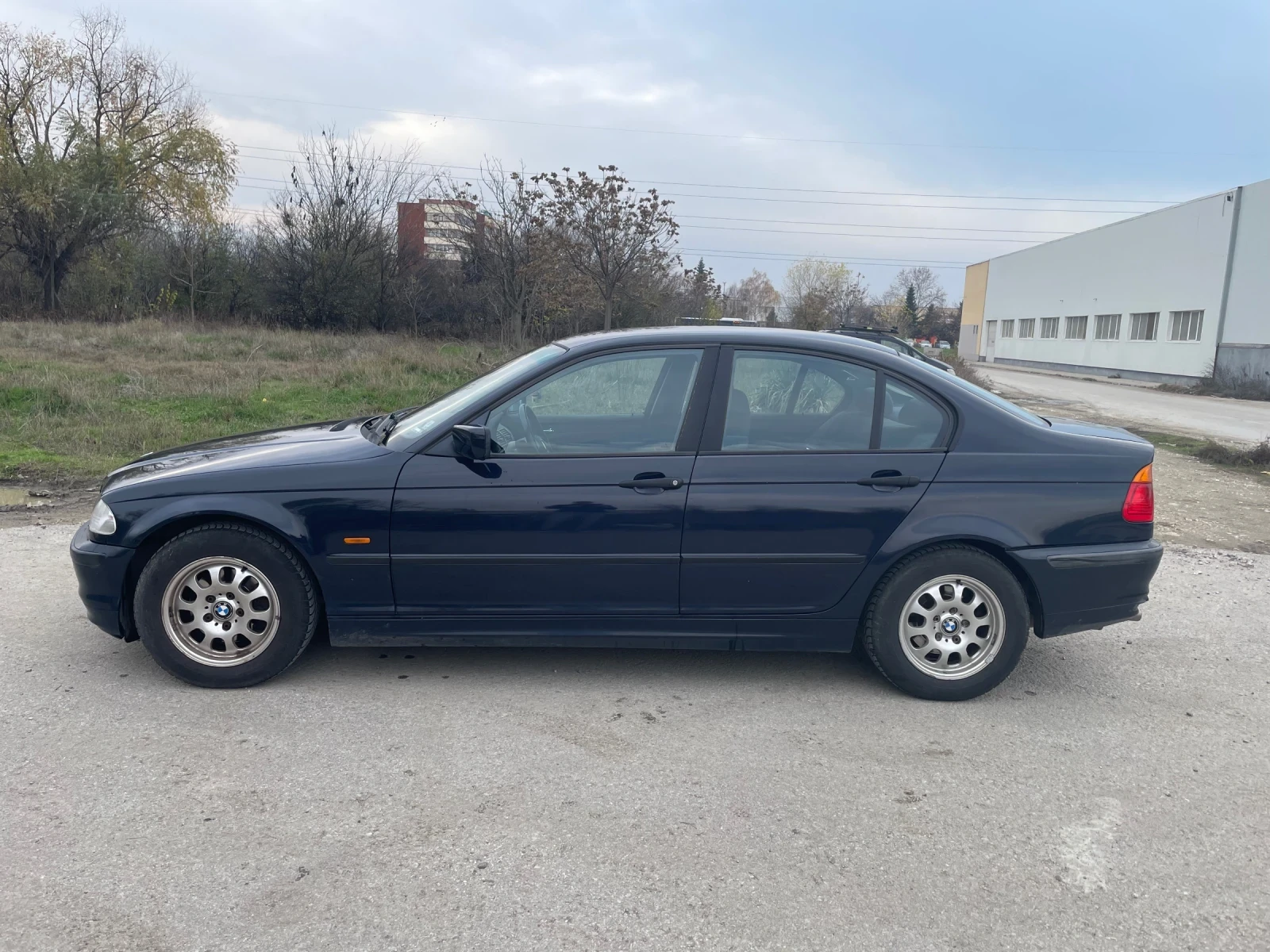 BMW 316, снимка 3 - Автомобили и джипове - 54314668