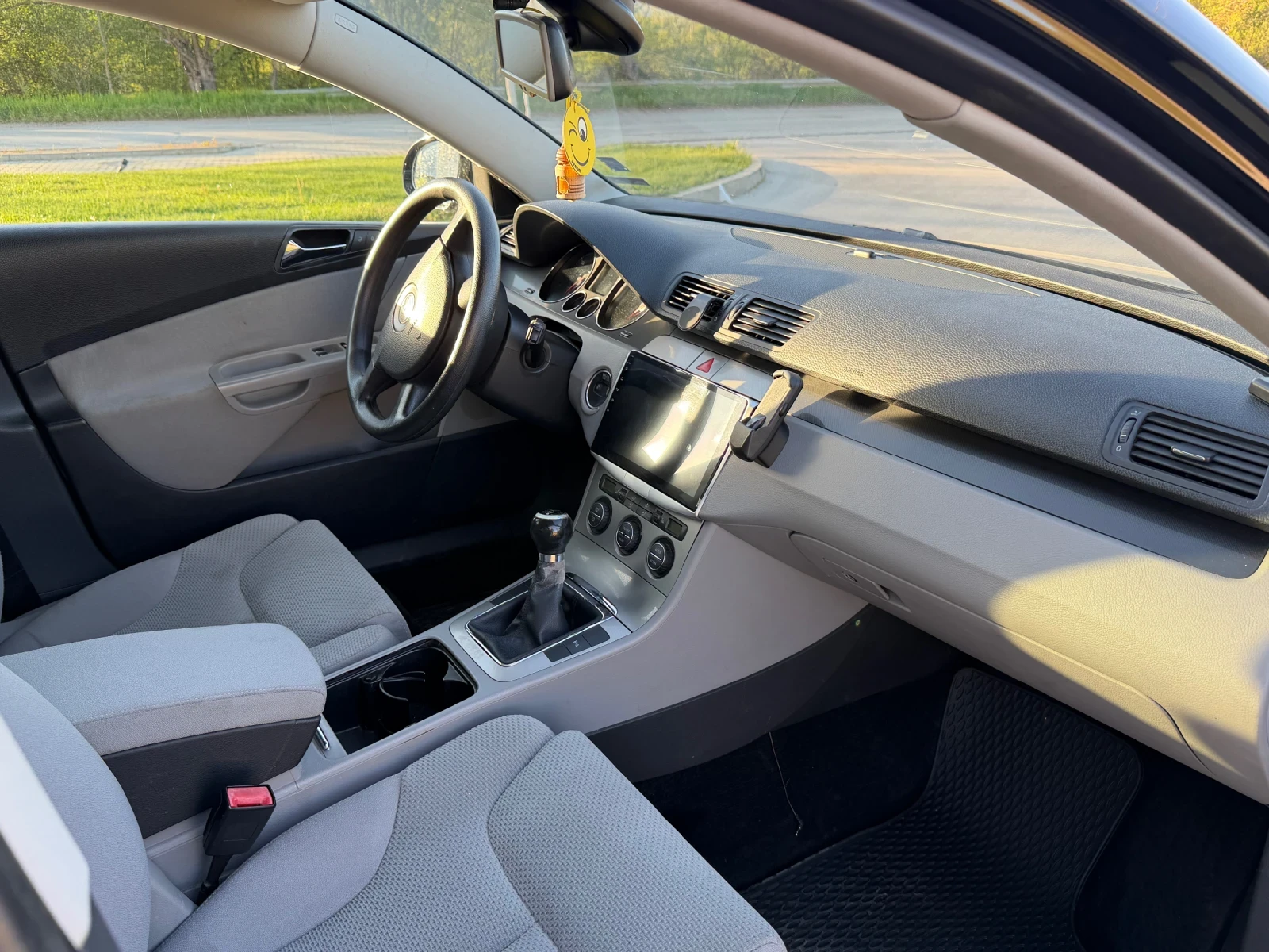 VW Passat, снимка 2 - Автомобили и джипове - 54322263