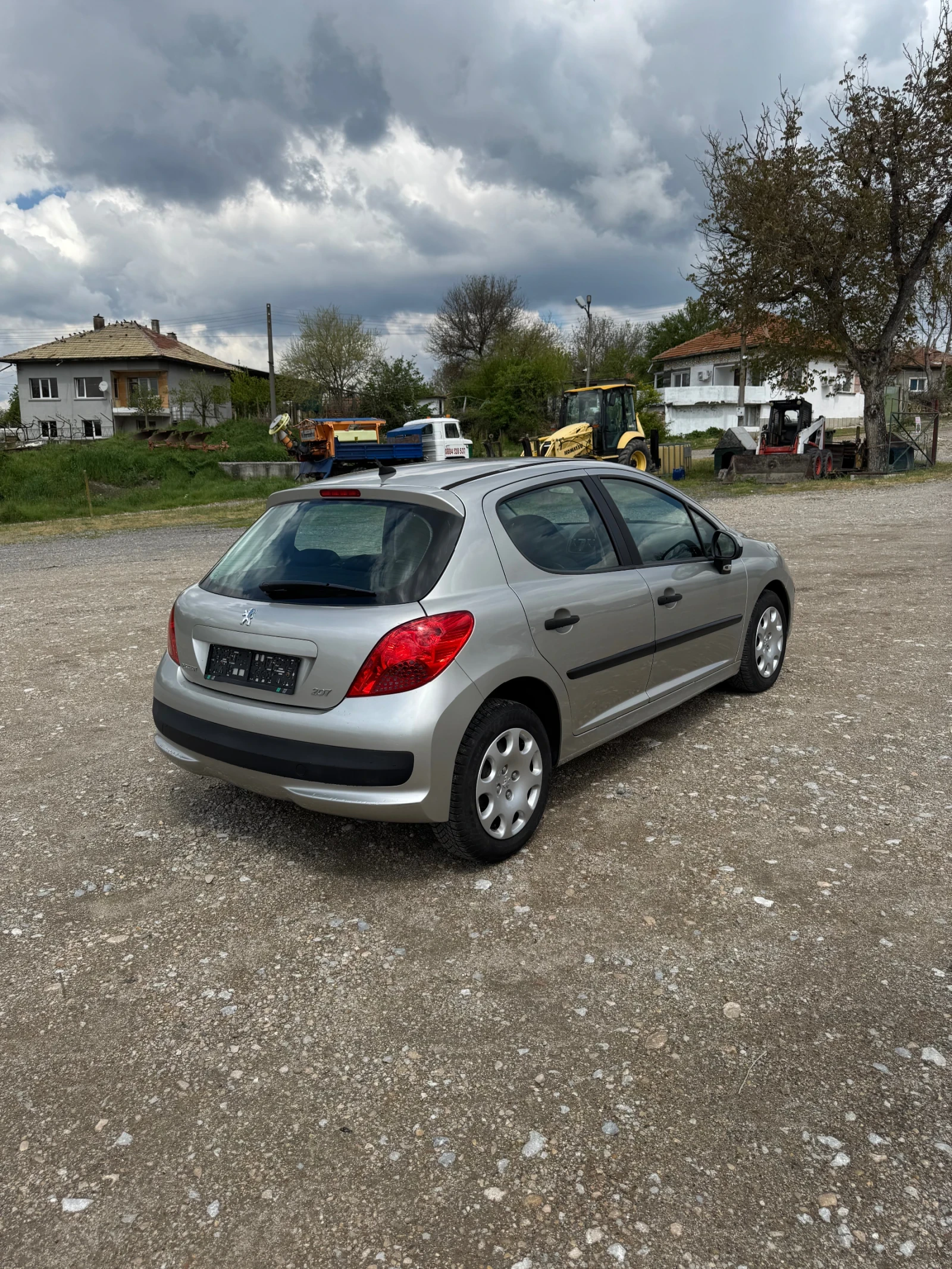 Peugeot 207, снимка 5 - Автомобили и джипове - 54403141