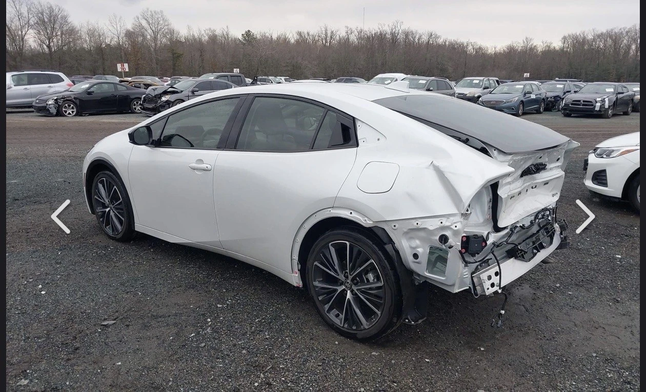 Toyota Prius XW60, снимка 6 - Автомобили и джипове - 54518338