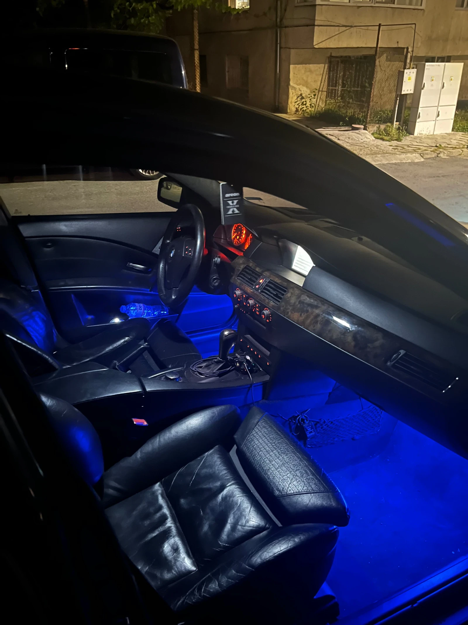 BMW 530, снимка 8 - Автомобили и джипове - 54859931
