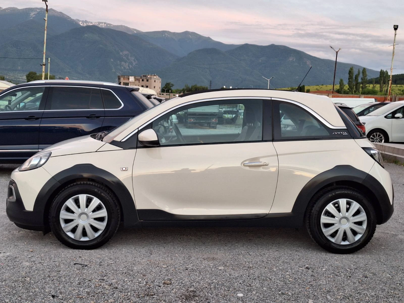 Opel Adam 1.2i-ROKS-EURO 6, снимка 2 - Автомобили и джипове - 54933700