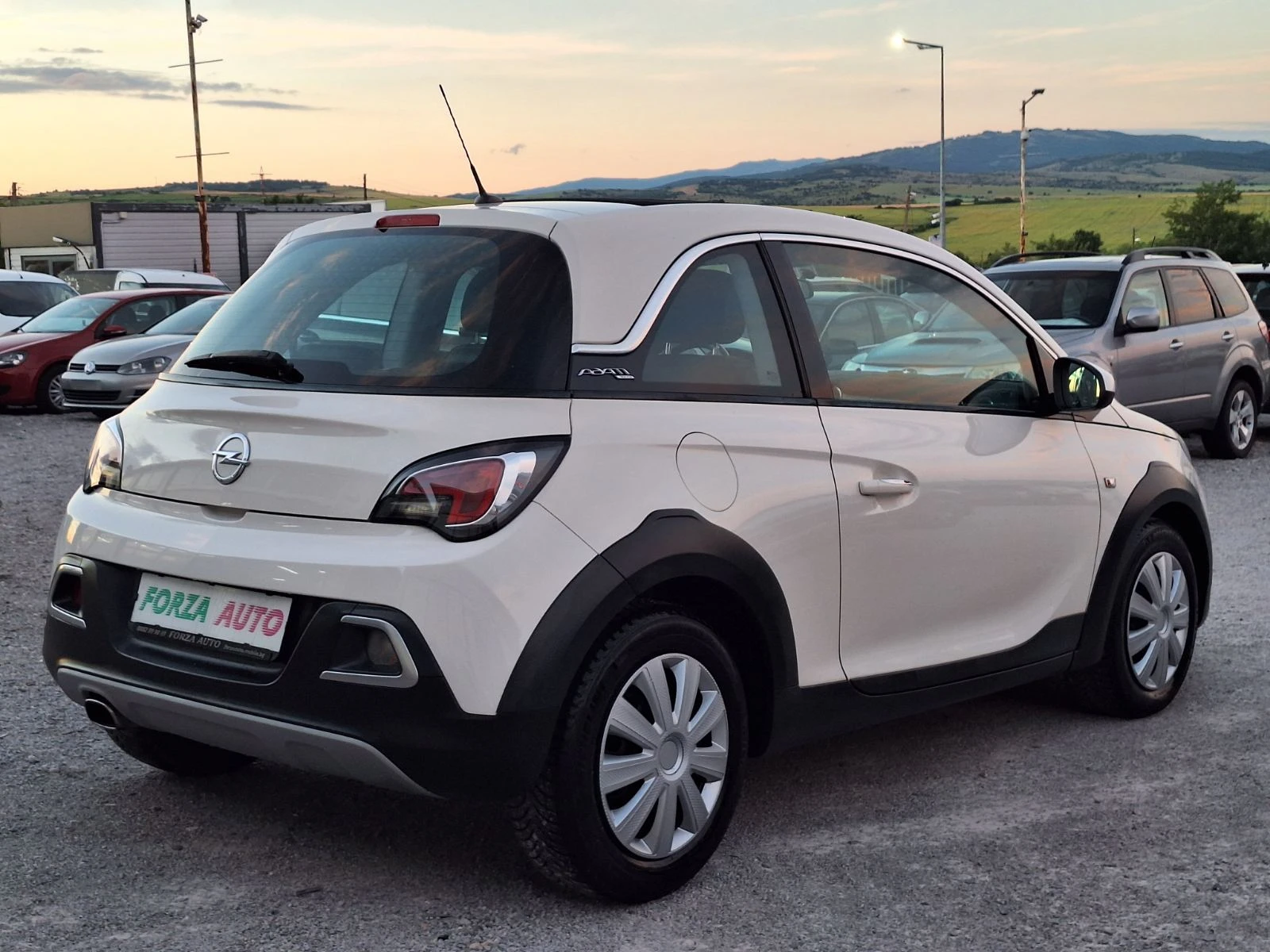 Opel Adam 1.2i-ROKS-EURO 6, снимка 5 - Автомобили и джипове - 54933700