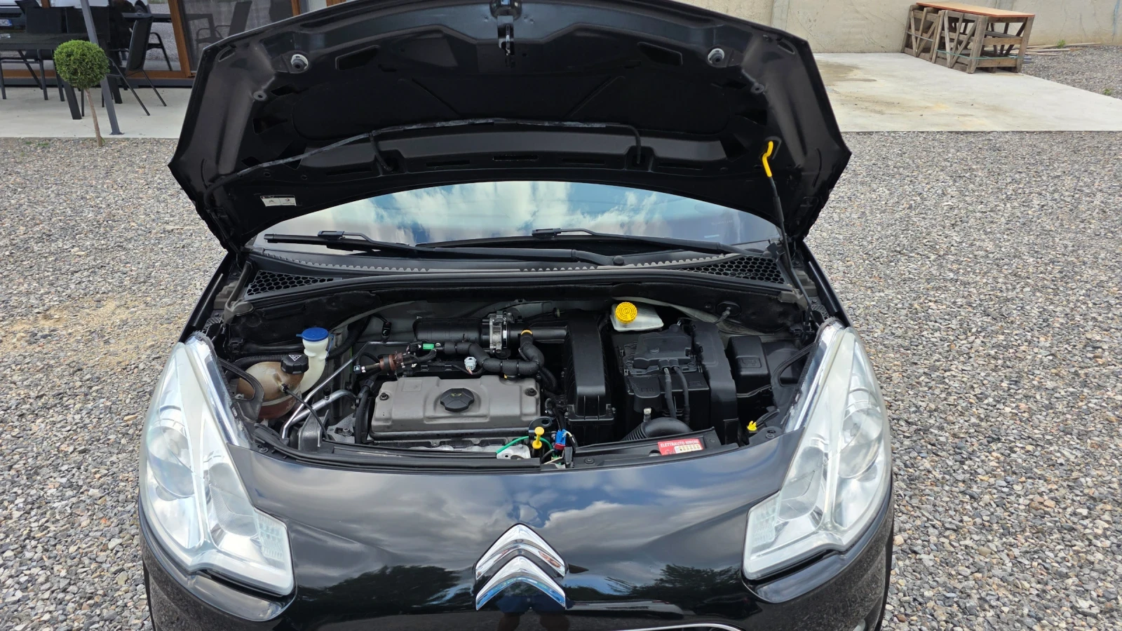 Citroen C3, снимка 16 - Автомобили и джипове - 55019578