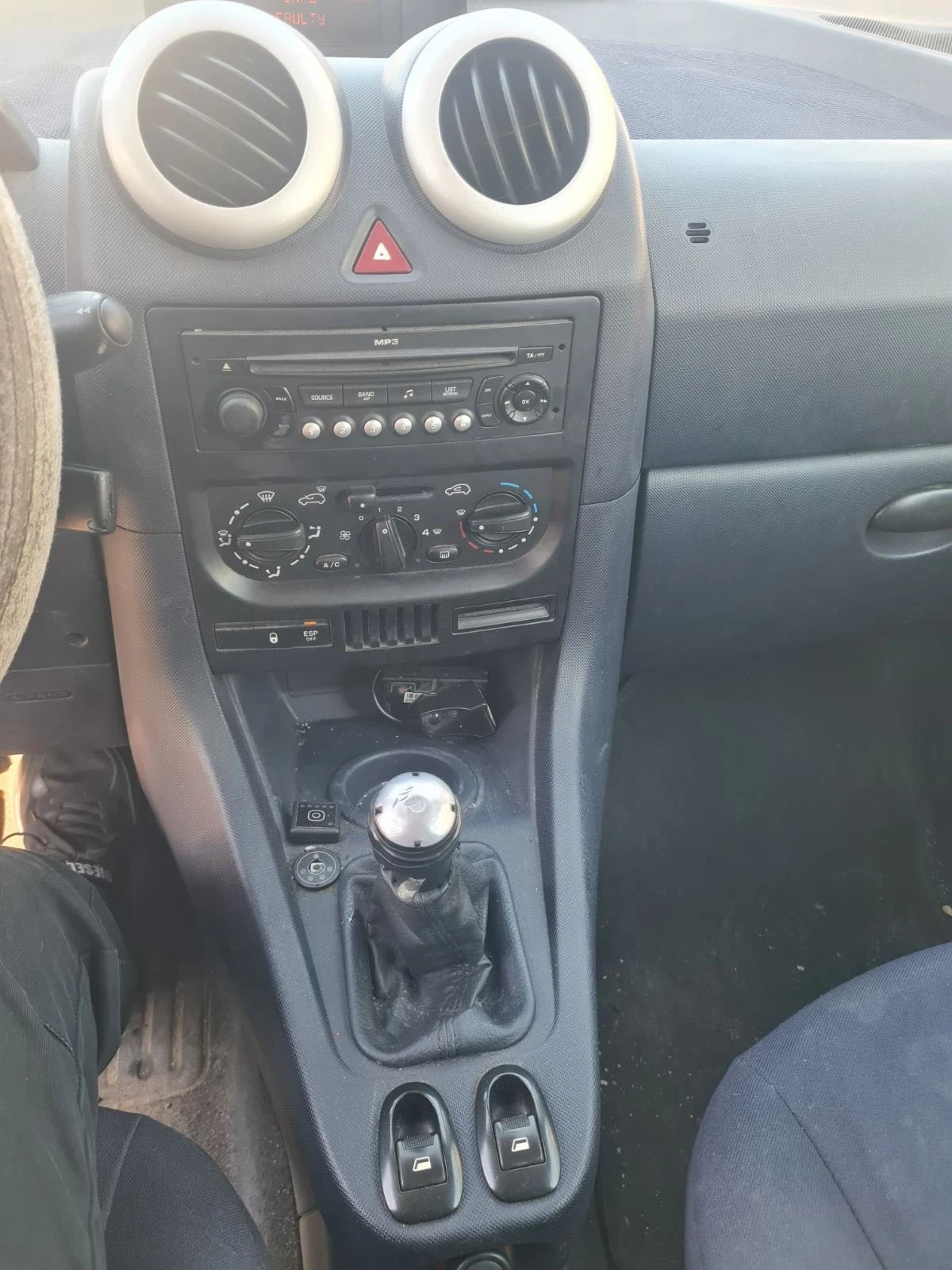 Peugeot 1007, снимка 5 - Автомобили и джипове - 55220043