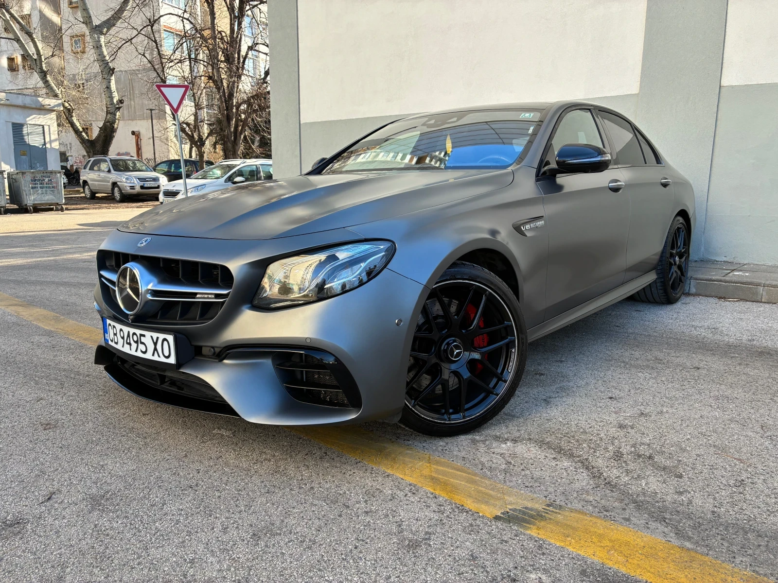 Mercedes-Benz E 63 AMG E63S / V8 BITURBO - 4MATIC+ , снимка 5 - Автомобили и джипове - 55300109