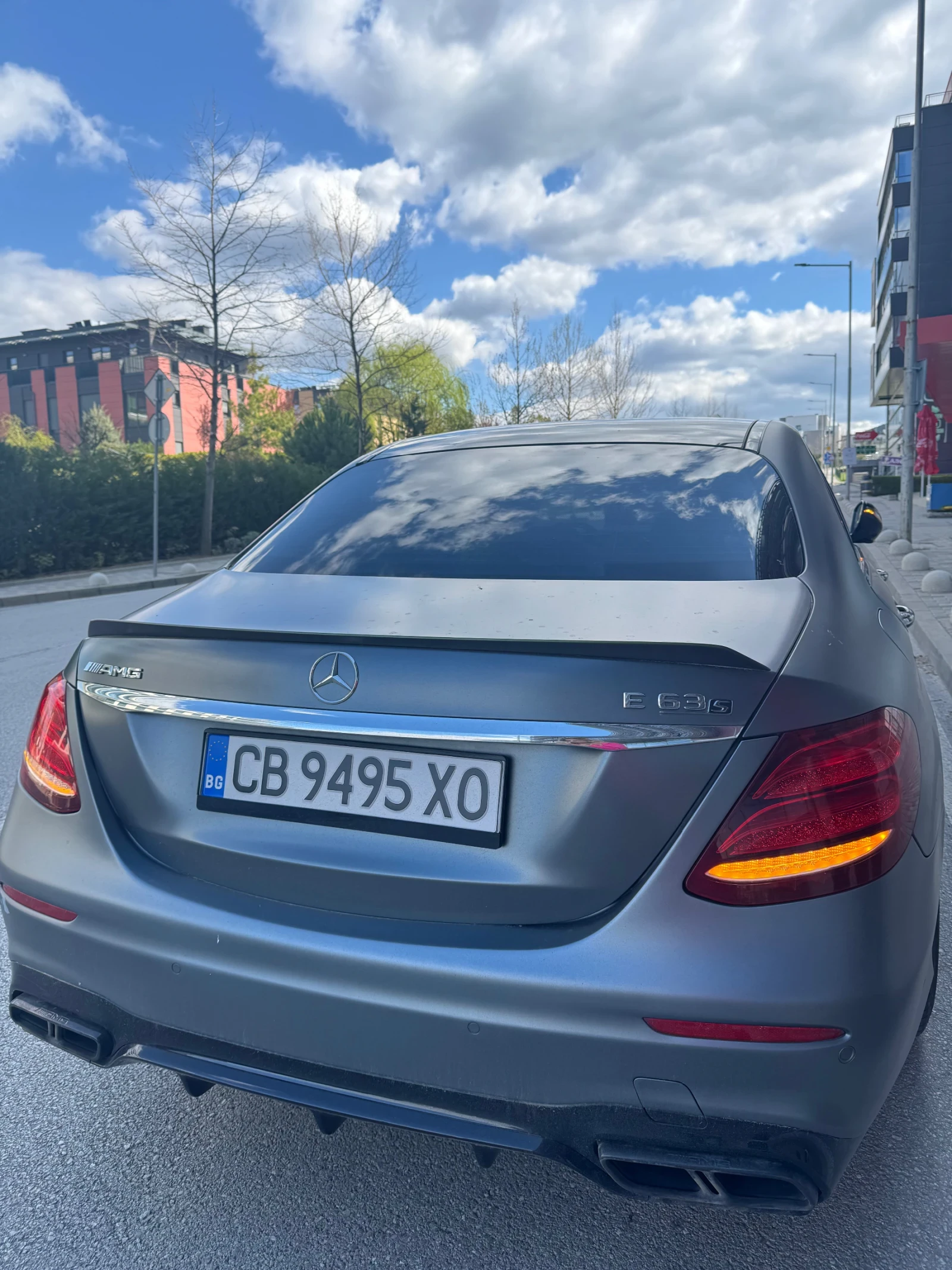 Mercedes-Benz E 63 AMG E63S / V8 BITURBO - 4MATIC+ , снимка 11 - Автомобили и джипове - 55300109