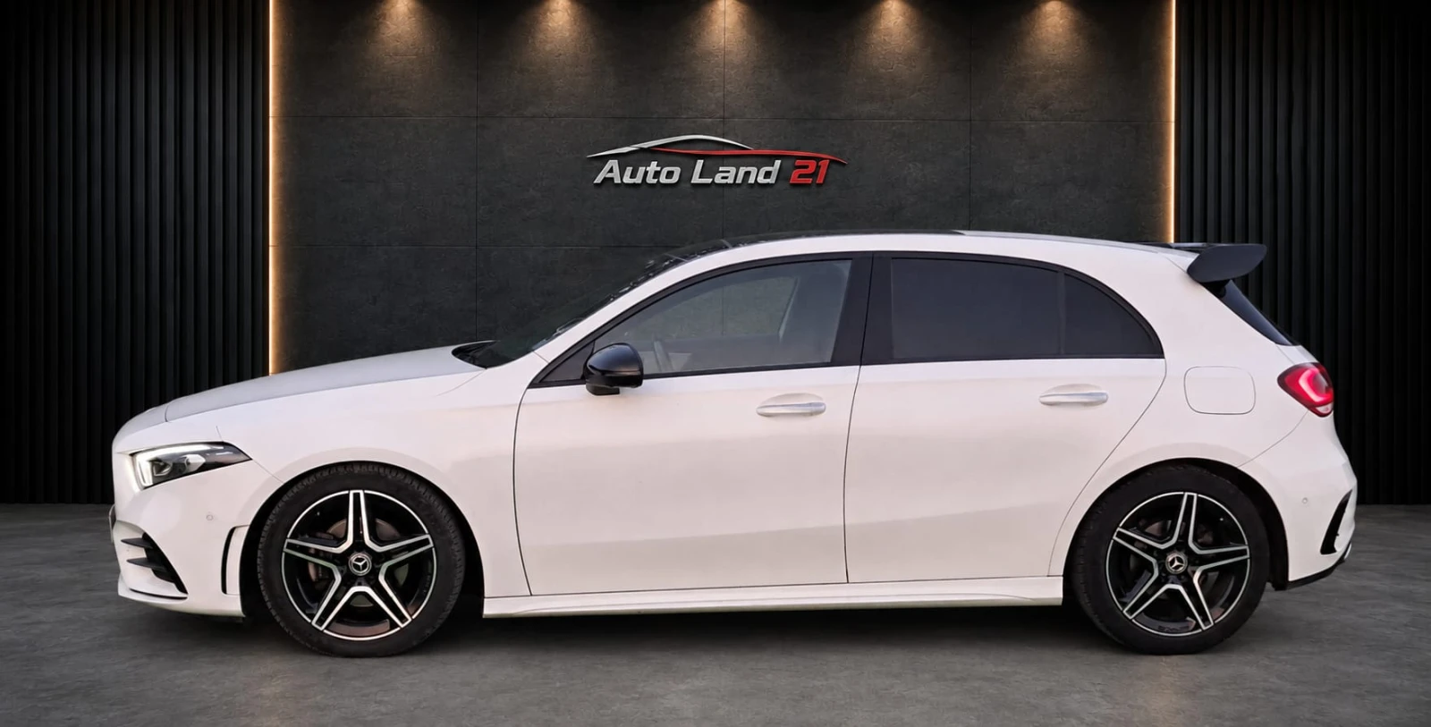 Mercedes-Benz A 200 AMG LINE* BURMASTER* ALCANTARA* 360 KAMERA* 8G, снимка 4 - Автомобили и джипове - 55536500