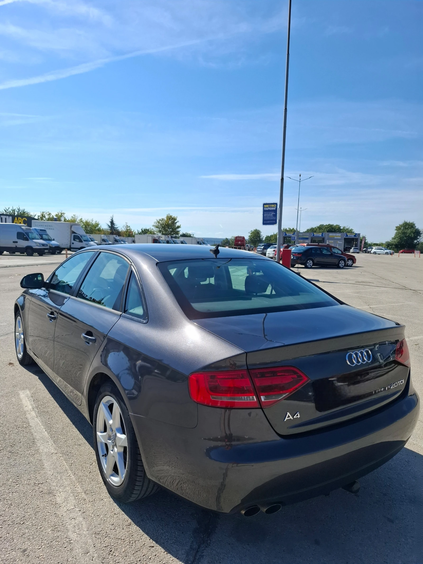 Audi A4, снимка 3 - Автомобили и джипове - 56323655