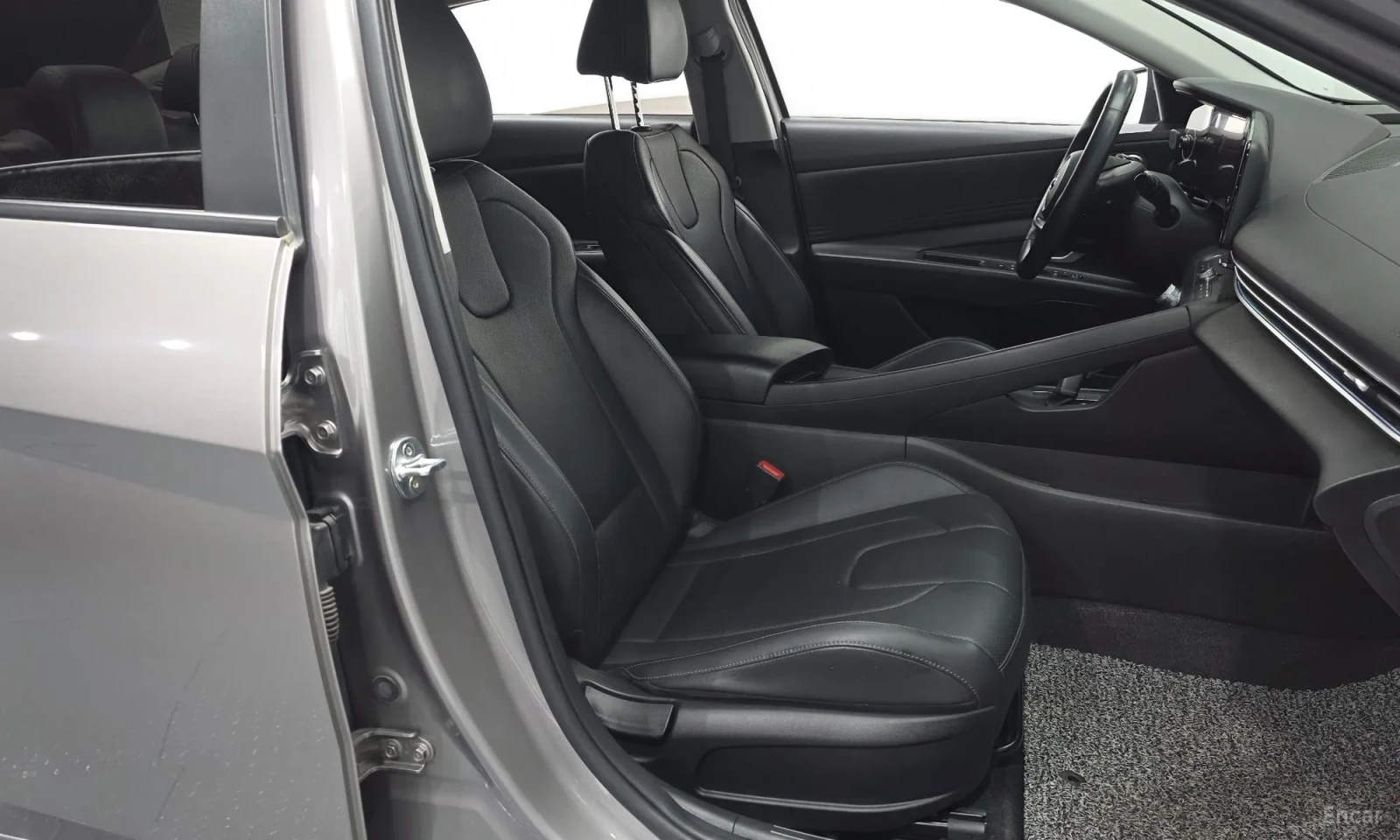 Hyundai Elantra ��������� �����\�������� | Mobile.bg � ����������� 12