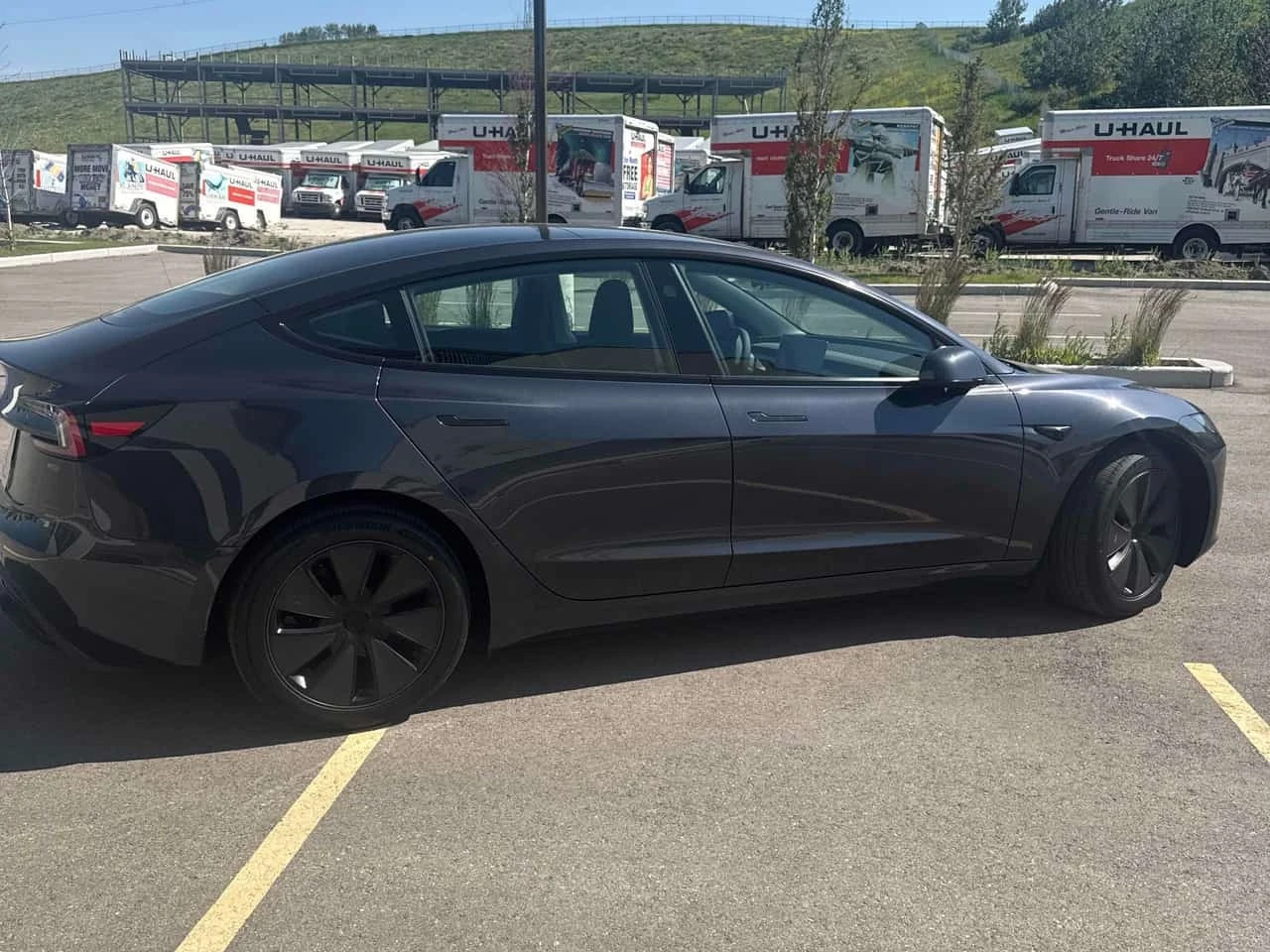 Tesla Model 3 * Premium * CARFAX * ����� �� ����������� | Mobile.bg � ����������� 4