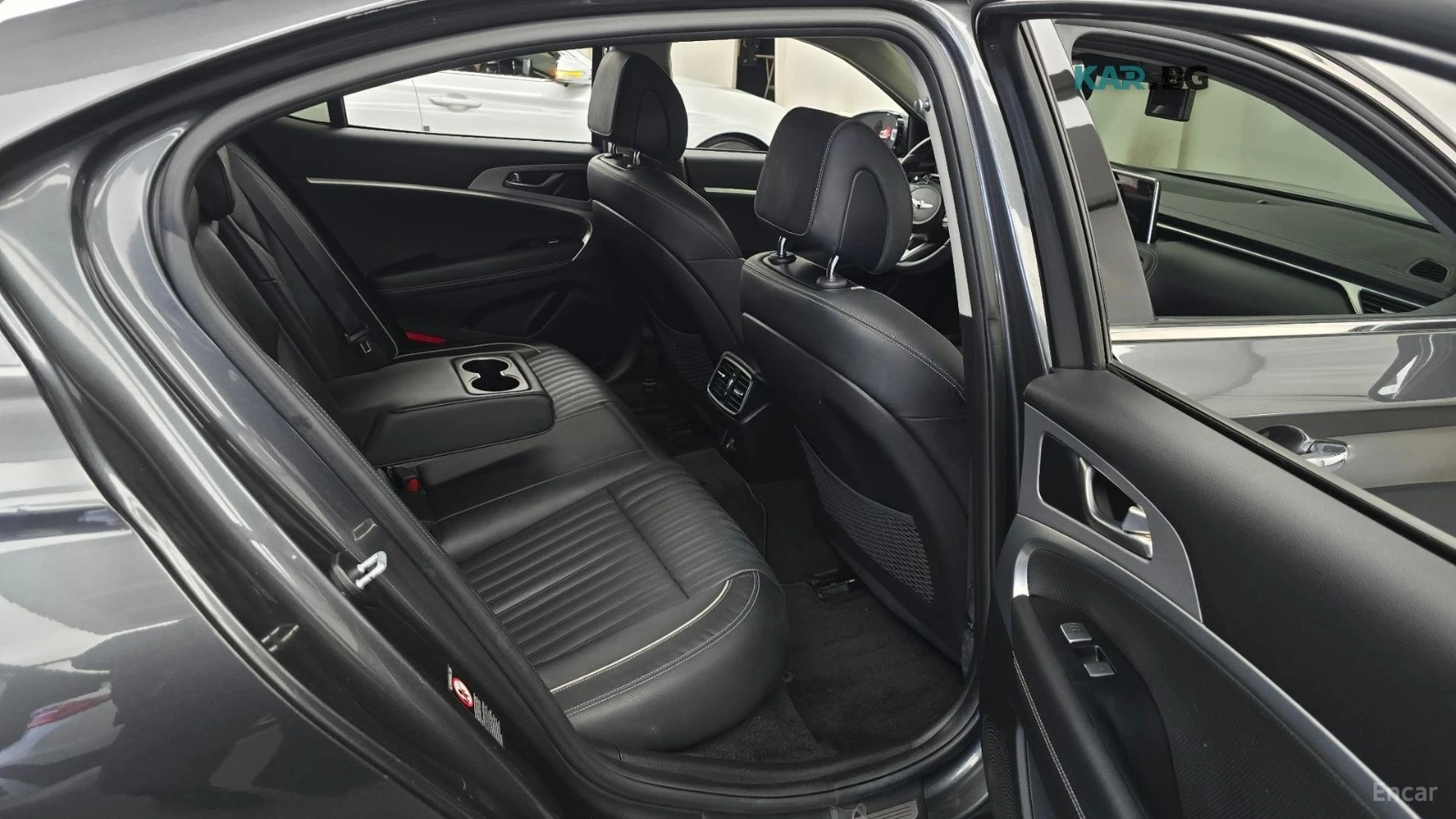Genesis G70 2.0T* AWD* ELITE* HEADUP* 360CAMERA* , снимка 14 - Автомобили и джипове - 56704520