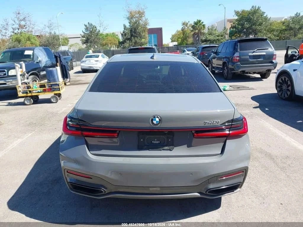BMW 740, снимка 16 - Автомобили и джипове - 56728809