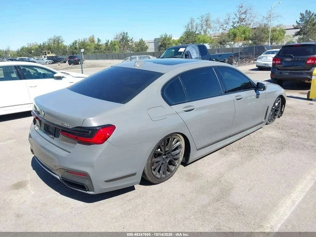 BMW 740, снимка 4 - Автомобили и джипове - 56728809