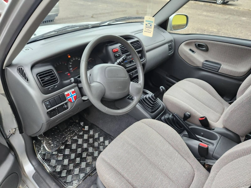 Suzuki Vitara, снимка 12 - Автомобили и джипове - 48283205