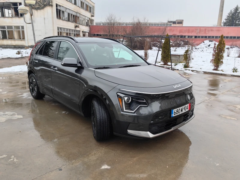 Kia Niro EV, снимка 3 - Автомобили и джипове - 48490663