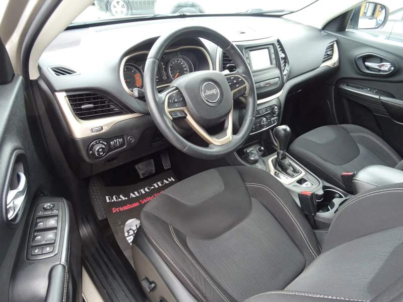 Jeep Cherokee 2.0 Mjt II D 170k AT9 4WD Active Drive I Longitude, снимка 9 - Автомобили и джипове - 51106873